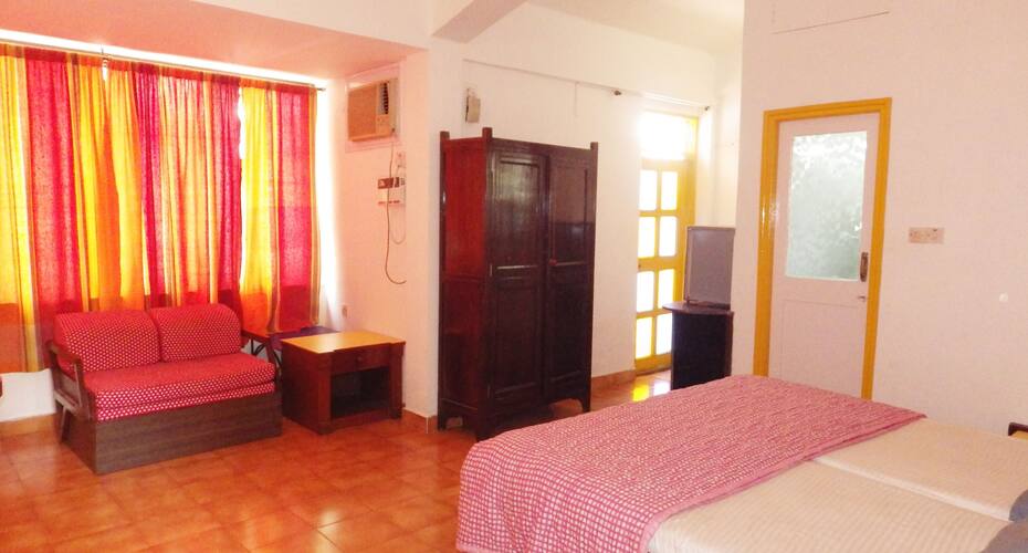 Sun Stay All Season Resort, Goa 4